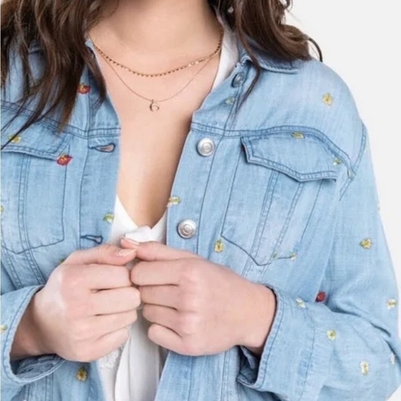 Harper Heritage floral Embroidered Denim Jacket - Picture 3 of 9